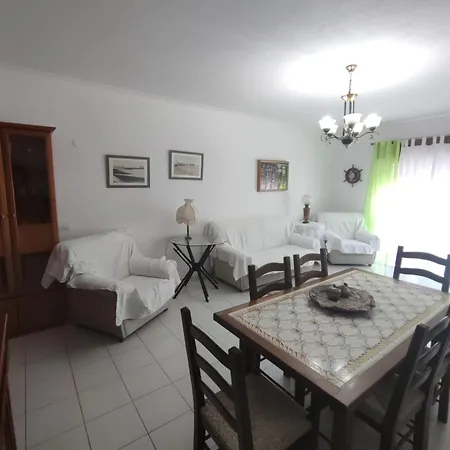 Διαμέρισμα Downtown 3 Bedrooms Balcony Flat Λάγος