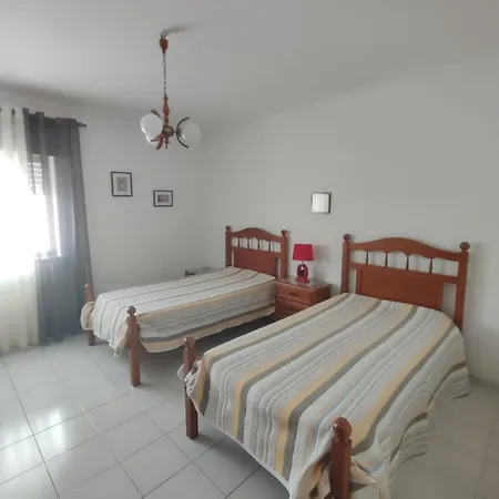 Διαμέρισμα Downtown 3 Bedrooms Balcony Flat *