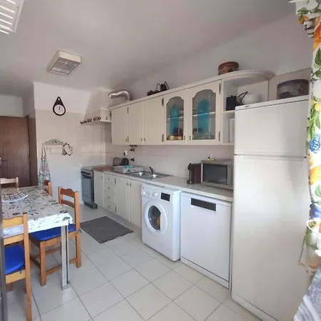 Downtown 3 Bedrooms Balcony Flat Apartment Lagos