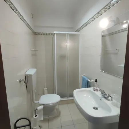 Downtown 3 Bedrooms Balcony Flat